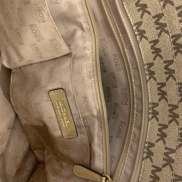 Michael Kors large tote - Picture 4 of 7